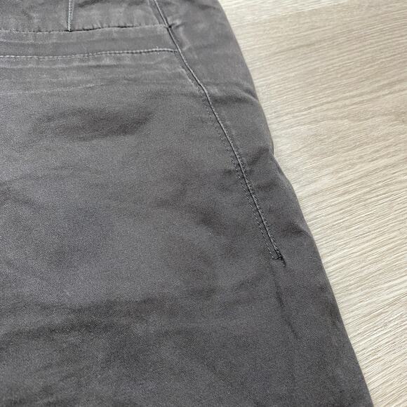 G Star Raw Straight Chino 1/2 8" Shorts Men's 30 - Picture 9 of 10